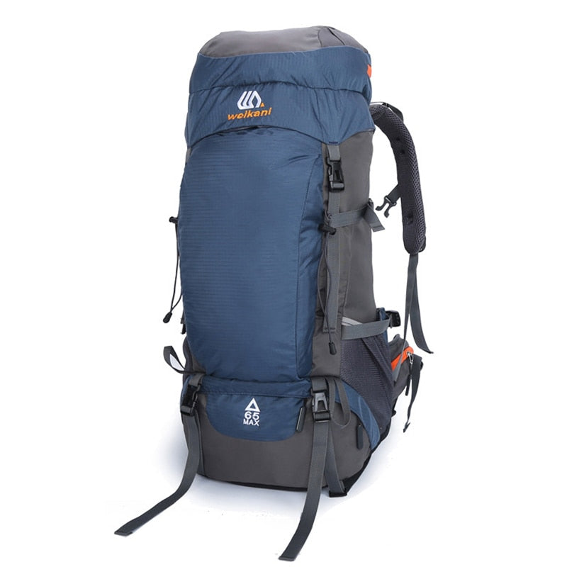 Large Capacity Hiking Backpack